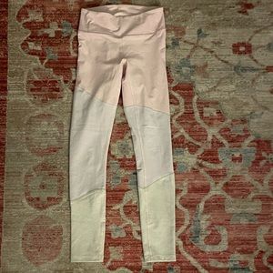 Outdoor Voices leggings